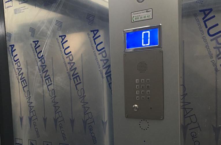 JR309-FK Emergency Telephone To Be Installed In Elevator In UK